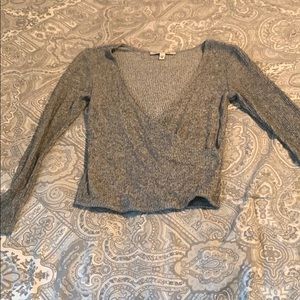 Grey 1/4 sleeve shirt